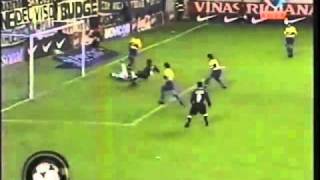 Boca JuniorsARG 2 x 2 AtléticoMG  Copa Mercosul 2000 [upl. by Enelia]