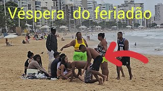 Quinta feiravéspera do feriado em Guarapari [upl. by Wimsatt]