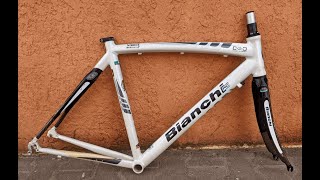 Bianchi Via Nirone 7 700c M 54  alucarbon frameset [upl. by Ieso613]