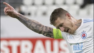 Hrdina zápasu Klaksvík  Slovan 12 Juraj Kucka neskrýval po zápase emócie [upl. by Attenwahs]