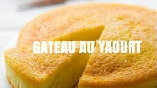 COMMENT FAIRE LA RECETTE GATEAU AU YAOURT SIMPLE 😁🍰 LaPetite Cuisine [upl. by Aikam]