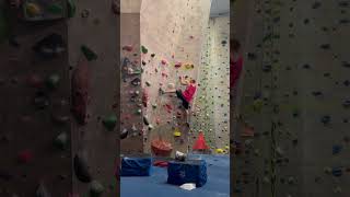 Good V5 today bouldering climbing gym climbinglovers indoorclimbing iloveclimbing [upl. by Nats]