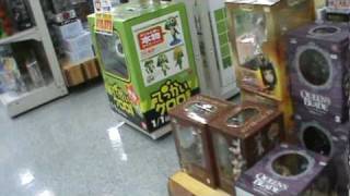 Japan  Osaka  Yodobashi Camera TOY STORE section feat Sazabi and Cable [upl. by Tews]