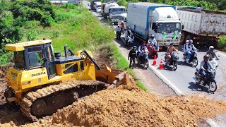 First Start opening new Project Land fill up Building ROAD For Dump Truck Transport Soil SHANTUI [upl. by Wanonah]