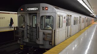 a ride on Line 2 From Woodbine station to Yonge Station [upl. by Nigel]