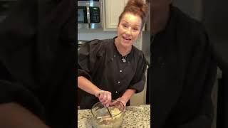 Microwave Pralines  Miss Annies recipes  YouTube Shorts  One minute recipe video [upl. by Ycats579]