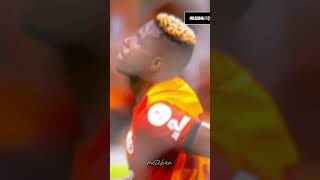 Yavaştan derbi moduna girelim keşfetbeniöneçıkar kesfet youtube edit osimen galatasaray [upl. by Lebyram]