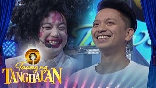 Tawag ng Tanghalan Ryan pokes fun with Jhongs shirt [upl. by Tiff555]