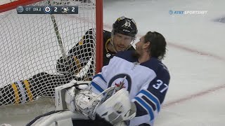 Sidney Crosby Shows Immediate Concern For Connor Hellebuyck After Making Contact [upl. by Hanoj]