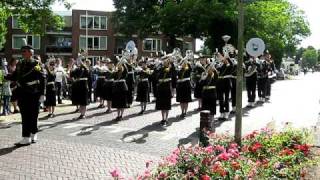 Straatparade Harkema 2009  Jachthoornkorps Showband Urk [upl. by Asalocin547]