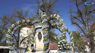 Ingolstädter Ostermarkt mit Osterbrunnen auf dem Paradeplatz Ingolstadt [upl. by Orlosky]