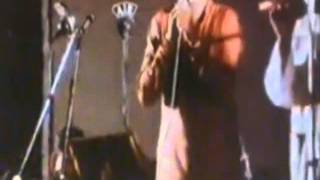 Kishore Kumar LiveMere Naseeb Mein Ae Dost [upl. by Khosrow497]