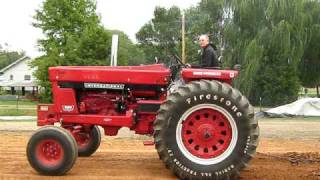 IH 966 Tractor Pull [upl. by Kath]