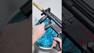 UltraRealistic This Water Gel MP5 Toy Gun Looks Just Like the Real ThingExcept for silencers！！ [upl. by Akselaw628]