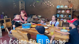 Comimos Con Mis Hijos y Mis Sobrinos La Cocina En El Rancho [upl. by Nolla]