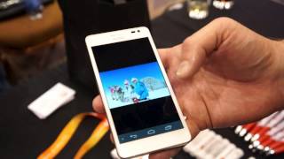 Huawei Ascend D2 Handson Review  MobileSyrupcom [upl. by Oap]