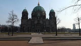 The bells of the Berlin Cathedral on a sunday morning [upl. by Yk931]