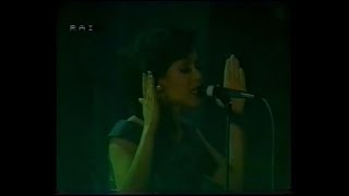 Matia Bazar con Antonella Ruggiero  Il video sono io  live HD  Tango Tour  28 marzo 1983 [upl. by Etteloc356]