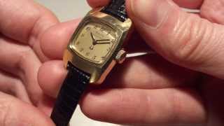 Bulova Accutron 2210 with 440 Hz humming sound [upl. by Siriso]