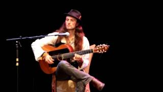 Estas Tonne «it is not flamingo is not flamenco» [upl. by Palmore133]