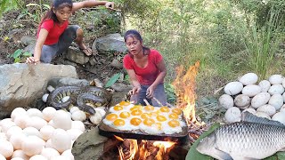 Yummy Egg grilled on the rock for lunch Fish and egg burned underground for dinner Top 5 video [upl. by Akeryt17]