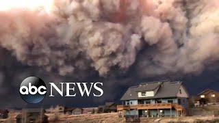 Hundreds evacuate amid Colorado wildfires [upl. by Aneehsirk4]