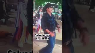 Dancing 🕺🏻 for you music El Salvador 🇸🇻 [upl. by Candy]