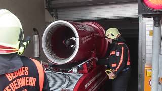 Tiefgaragenbrand in der IgnazHarrerStraße [upl. by Brenan509]