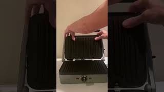 Compact amp Versatile Cuisinart GR35 Griddler Compact Review amp Cooking Demo [upl. by Blackburn]