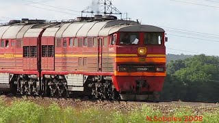 Transoil locomotive 2TE1160634 arriving Maardu [upl. by Arleyne]