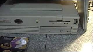 An Old CDROM Drive Plays a CDRW Disc [upl. by Huntley229]