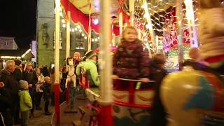 Besucher Stände Karussell Der Osnabrücker Weihnachtsmarkt in Zahlen [upl. by Vallery]