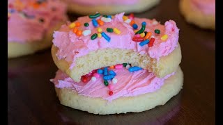 Easy Homemade Lofthouse Cookies  Frosted Sugar Cookies [upl. by Salot]