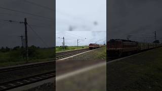 WAP4 with 11021 Tirunelveli Chalukya express skipping Madhavnagar railway station [upl. by Sheila]