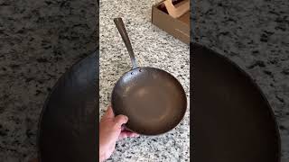 Unboxing Smithey Little Farmhouse Skillet 9” carbonsteel [upl. by Emersen]