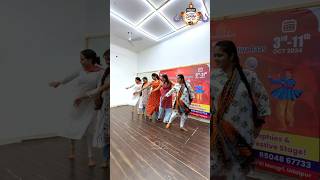 Ab to nhi rha ja rha bina Garba khele🥹  shorts navratri trending garbadance garbasong [upl. by Nehtiek]