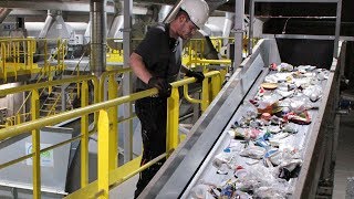 Recycling plastics – Resource efficiency with an optimized sorting method [upl. by Worthington]