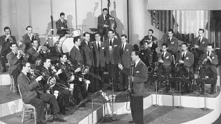 Glenn Miller Orchestra Boulder Buff 1941 [upl. by Eizdnil395]