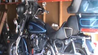 tightening up the top rocker box bolts part 1 2002 Electra Glide classic [upl. by Airuam675]