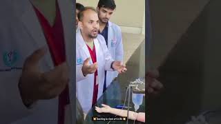 MBBS batch demonstration in procedure cannulalization viralvideo mbbs aiim medical viral [upl. by Othe]