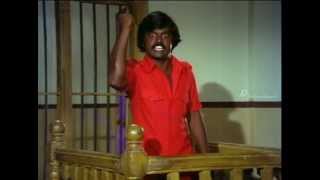 Sivappu Malli  Vijayakanth argues with the Judge [upl. by Neri]