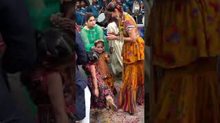 Shilpa Shetty With Sister Shamita Shetty amp Daughter Samisha Shetty Dance At Ganpati Visarjan 2024🧡 [upl. by Kimberley]