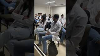 Vivenciando a Medicina Simulação Realística na Fametro shorts [upl. by Gerge]