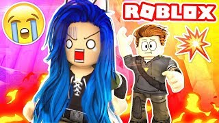 WE CANT ESCAPE THE MAZE Roblox Maze Runner [upl. by Simmie644]