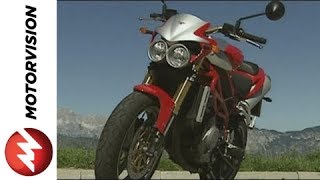 Test Drive Moto Morini Corsaro 1200 [upl. by Attelrahc]