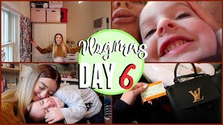 VLOGMAS DAY SIX HOW CUTE IS HE amp TRAVELLING TO LONDON [upl. by Clyde258]