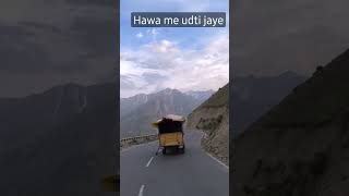 Hawa me udti jaye indiatour traveller mountains bikers shortsfeed ladakhdairies shortsviral [upl. by Sharona17]