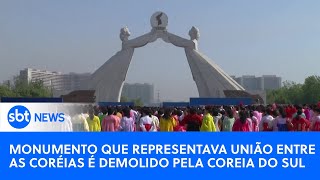 Coreia do Norte derruba monumento de união com a Coreia do Sul SBTNewsnaTV250124 [upl. by Hannavahs]