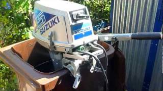 Suzuki DT15 outboard cold start [upl. by Posner341]