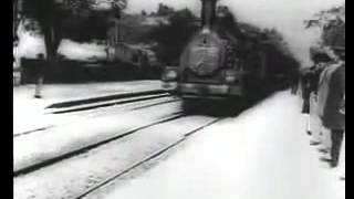 Fratelli Lumière  Larrivo di un treno alla stazione di La Ciotat 1896 [upl. by Alol646]